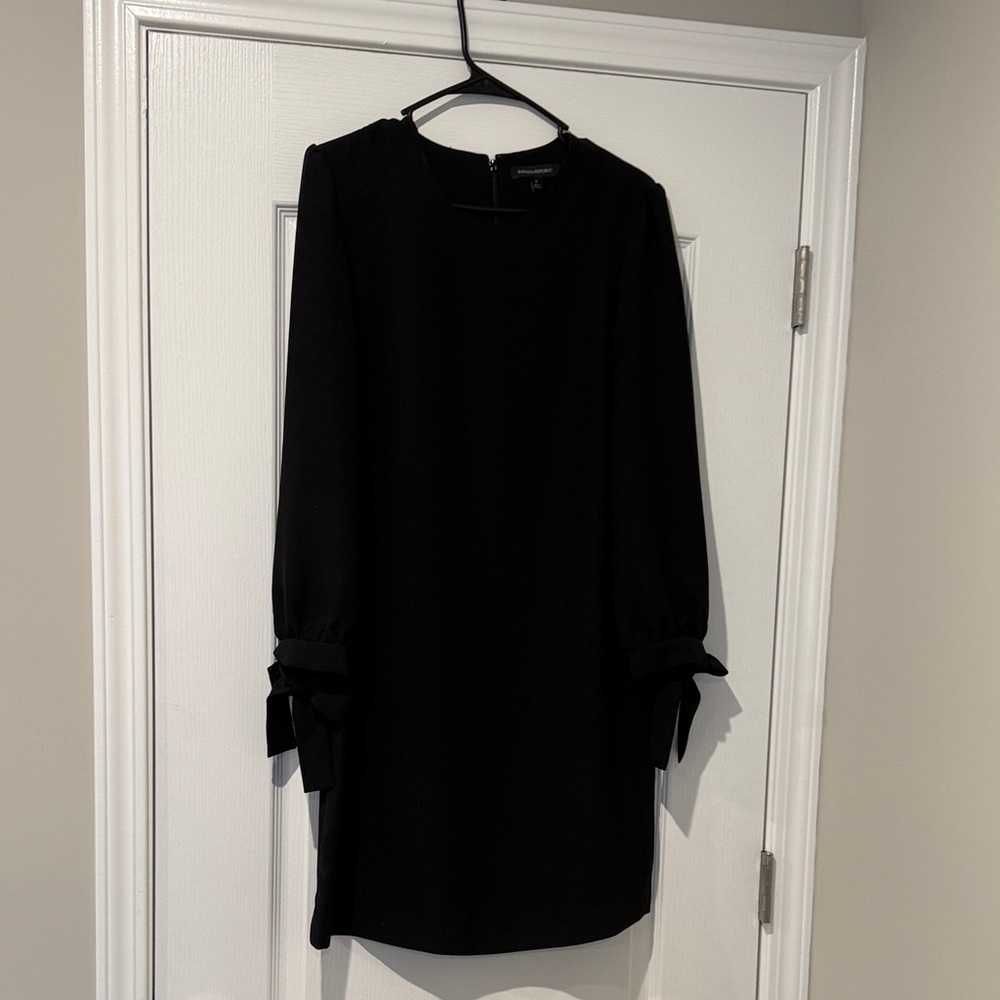 Banana Republic Elegant Black Dress